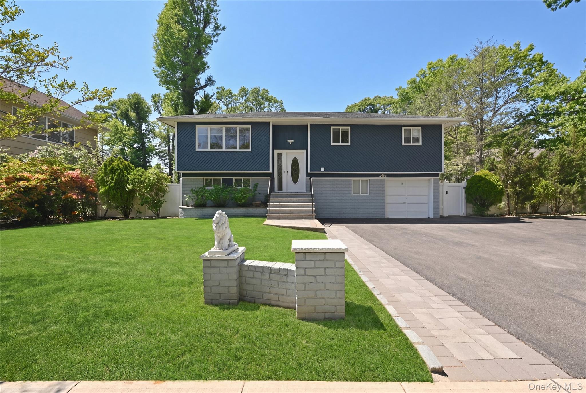 18 Park Drive — photo 2