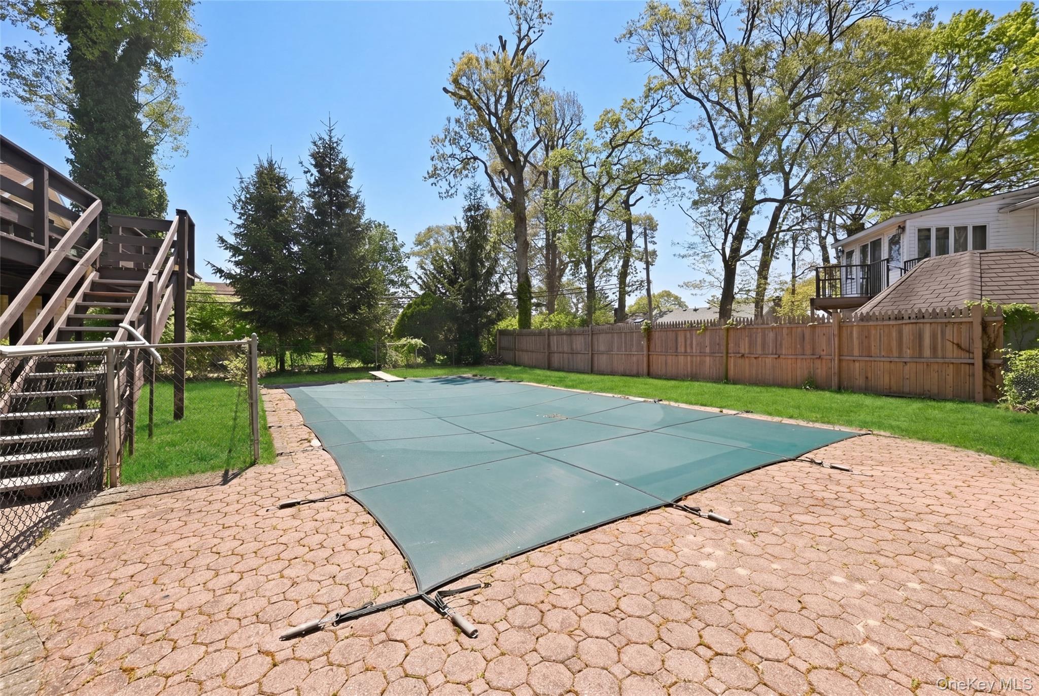 18 Park Drive — photo 5