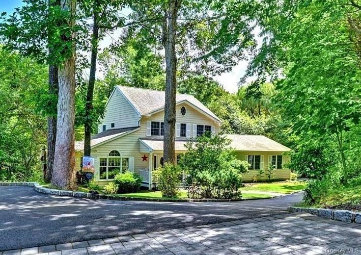 150 Woods Drive, Wading River