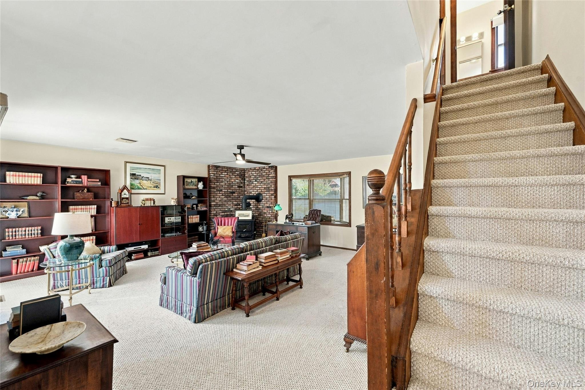 2 Milburn Lane — photo 8