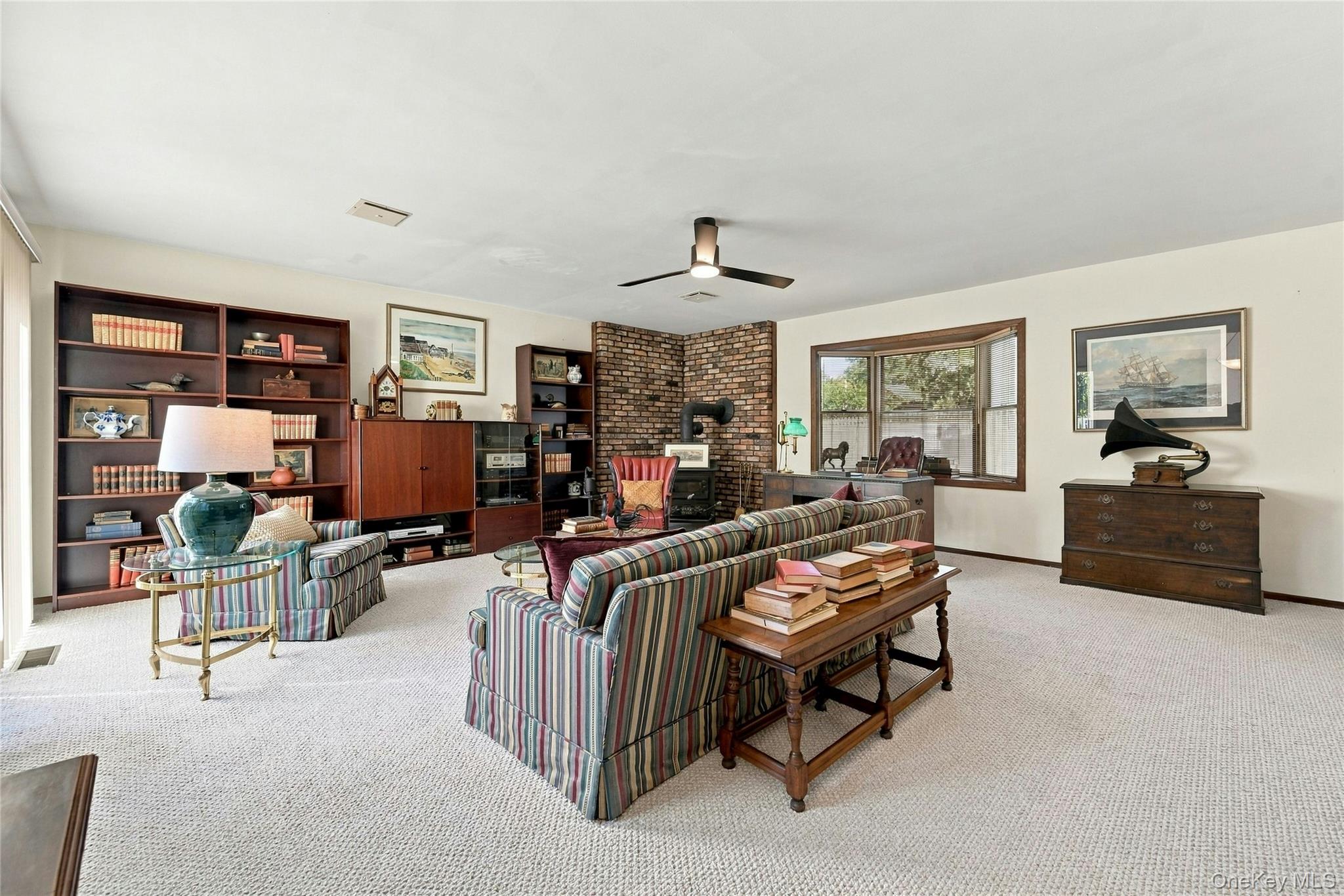 2 Milburn Lane — photo 9