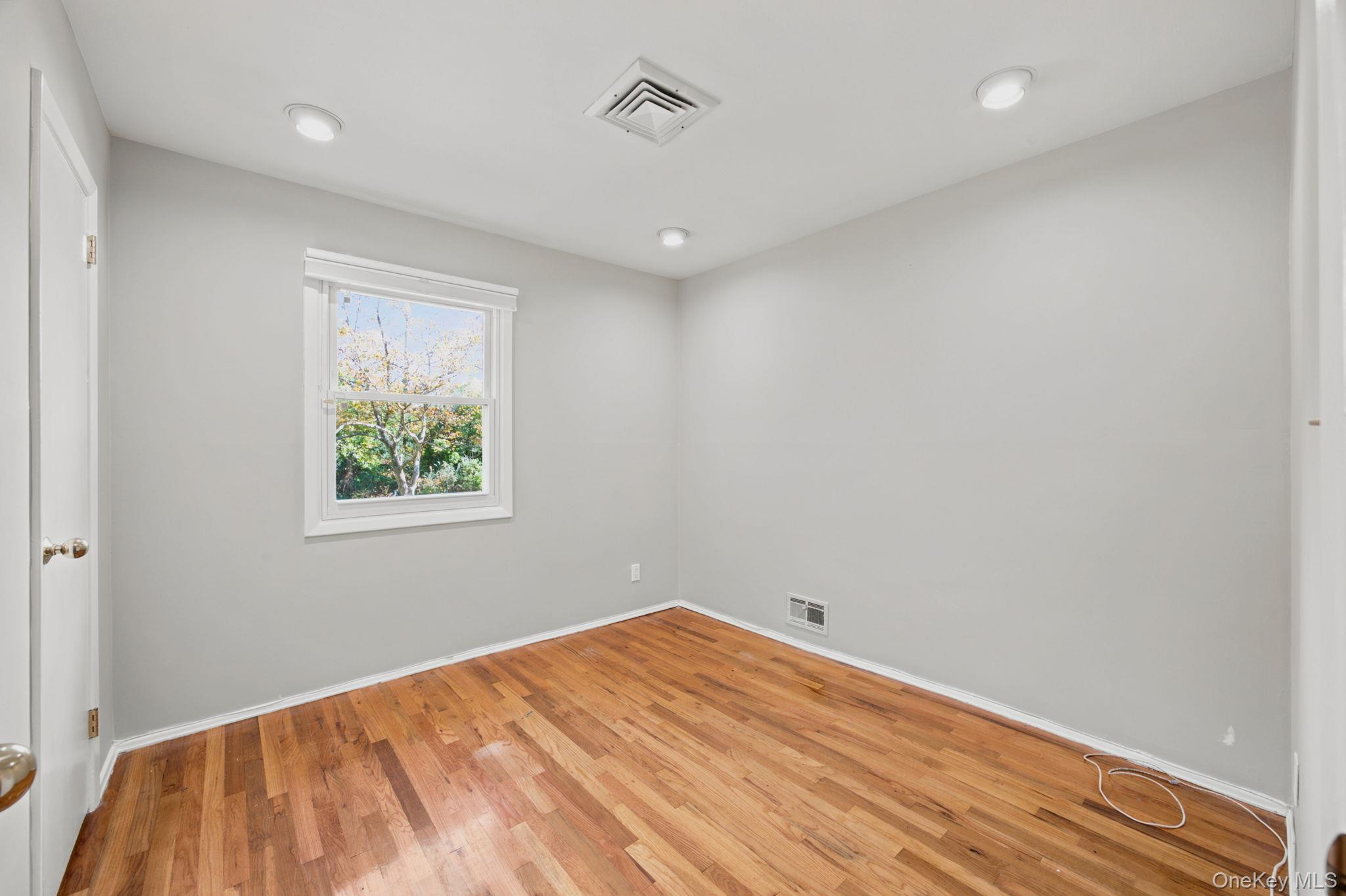 14 Fairway Drive — photo 25