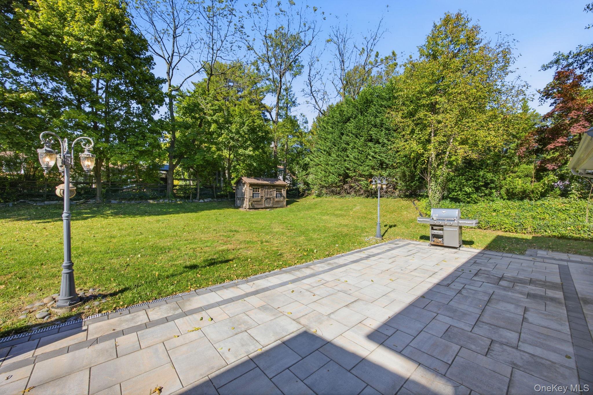 14 Fairway Drive — photo 31
