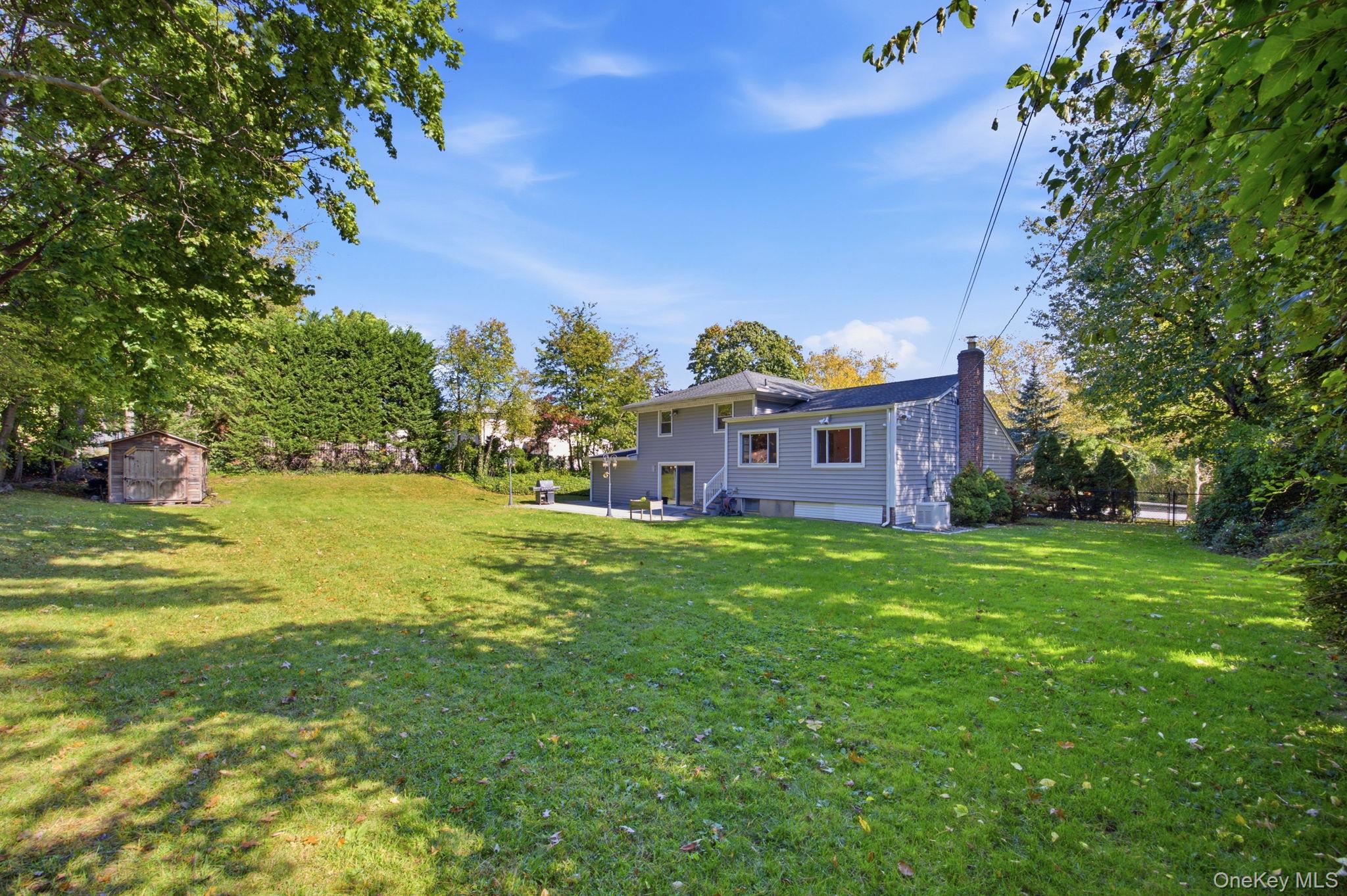 14 Fairway Drive — photo 32