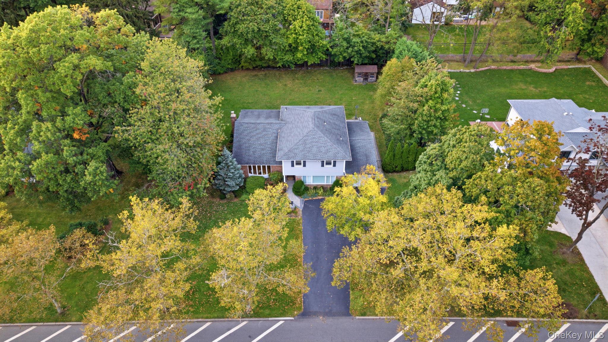 14 Fairway Drive — photo 34