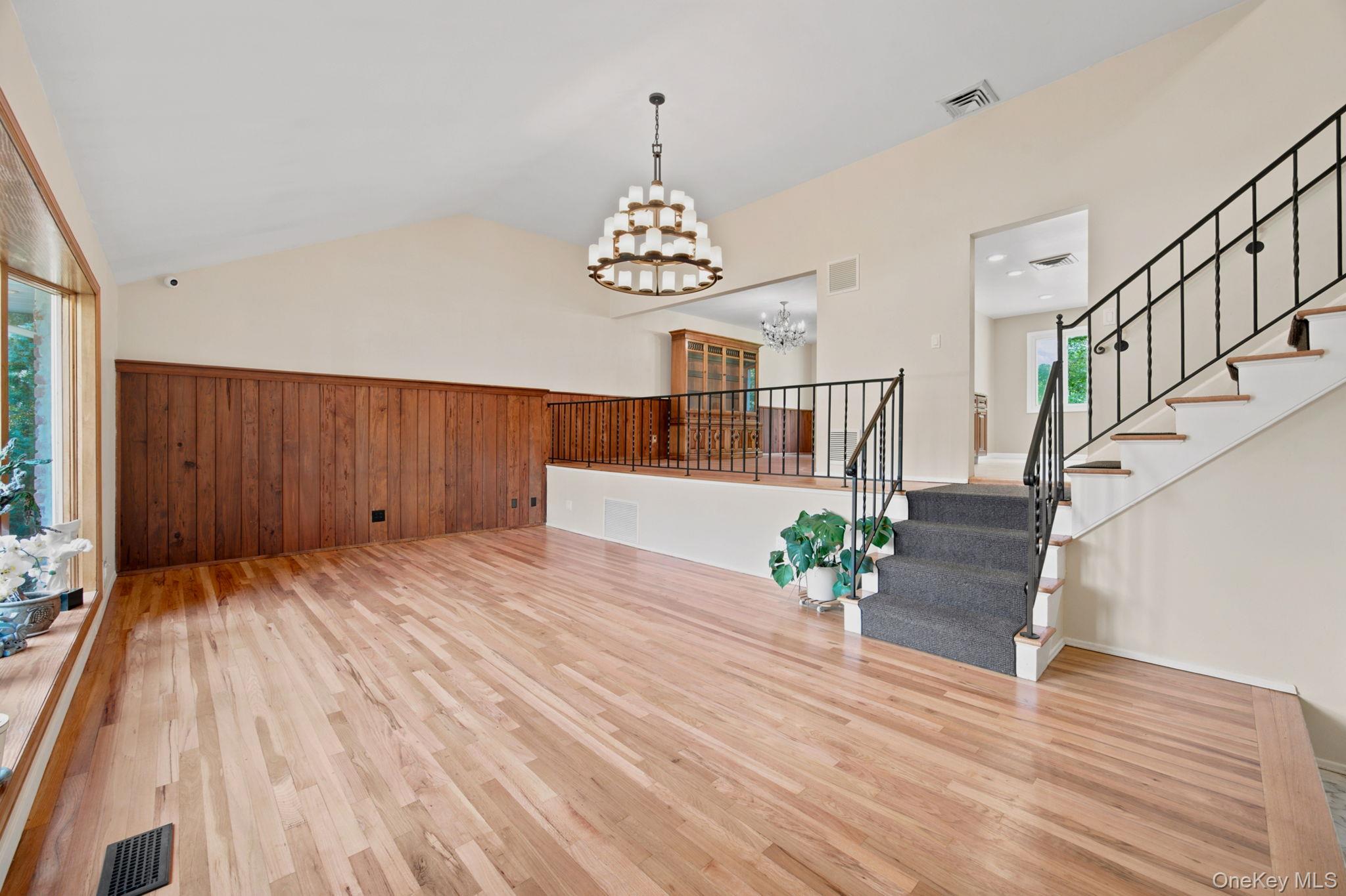 14 Fairway Drive — photo 4