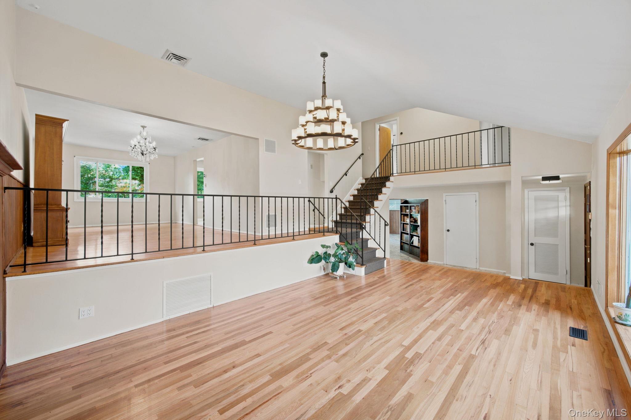 14 Fairway Drive — photo 5