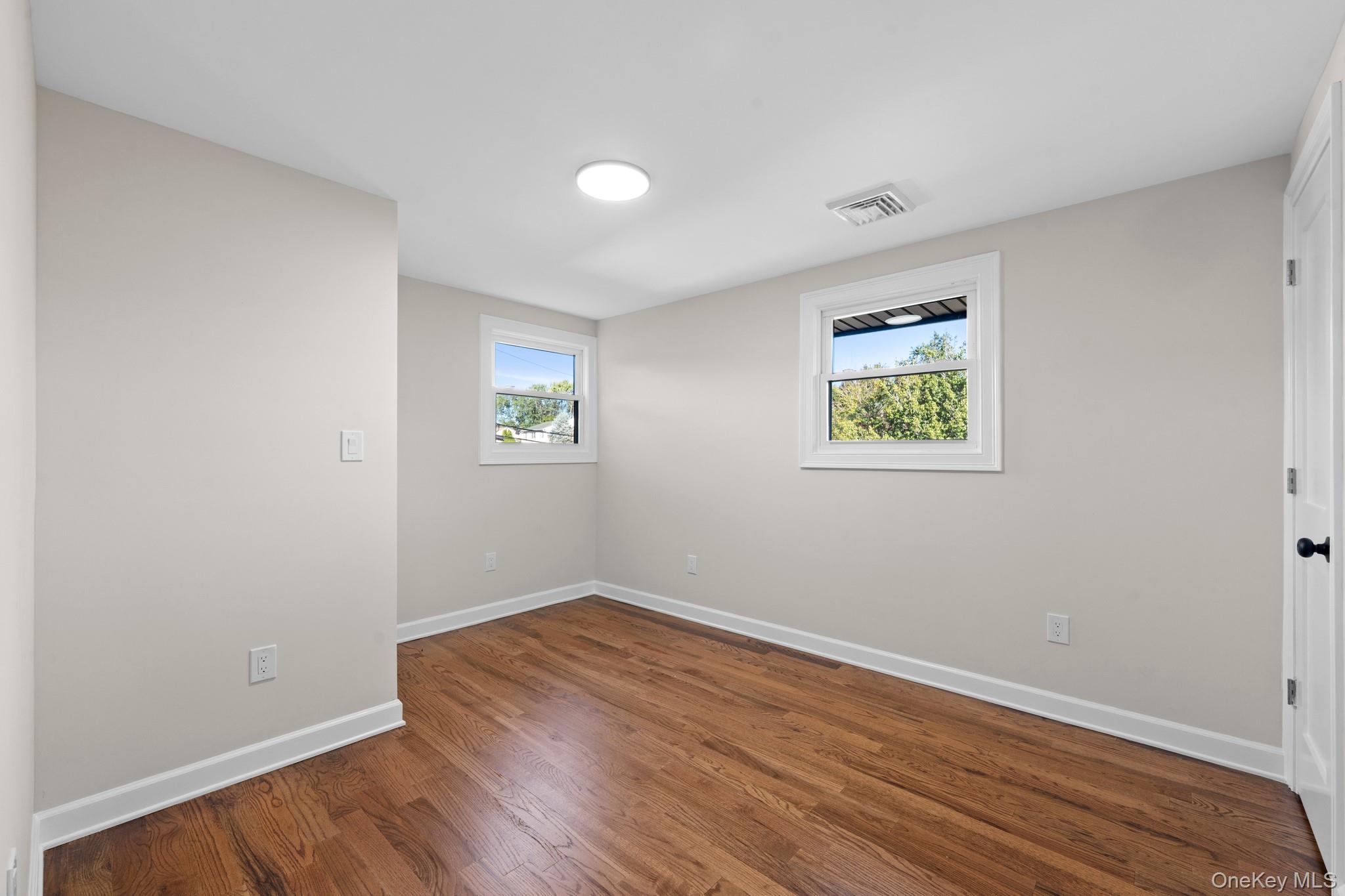 1 Medford Lane — photo 29