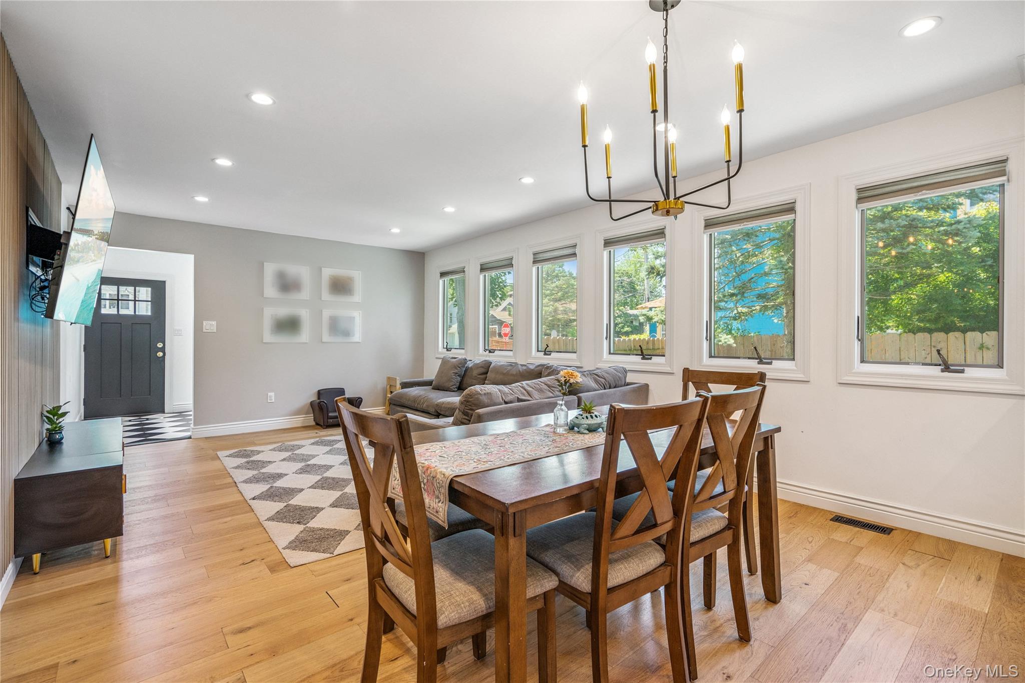 55 Cleveland Street — photo 13