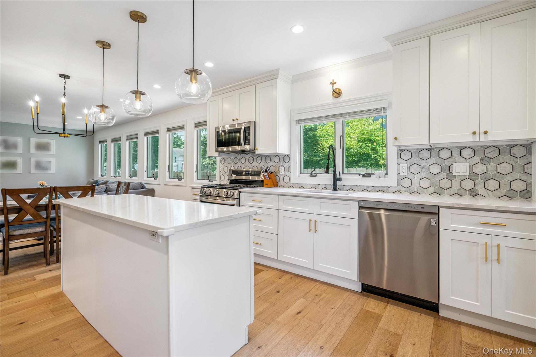 55 Cleveland Street — photo 15