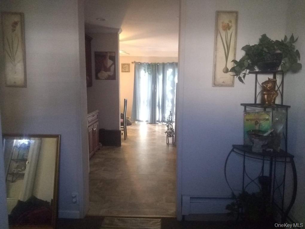 12 Narcissus Road — photo 4