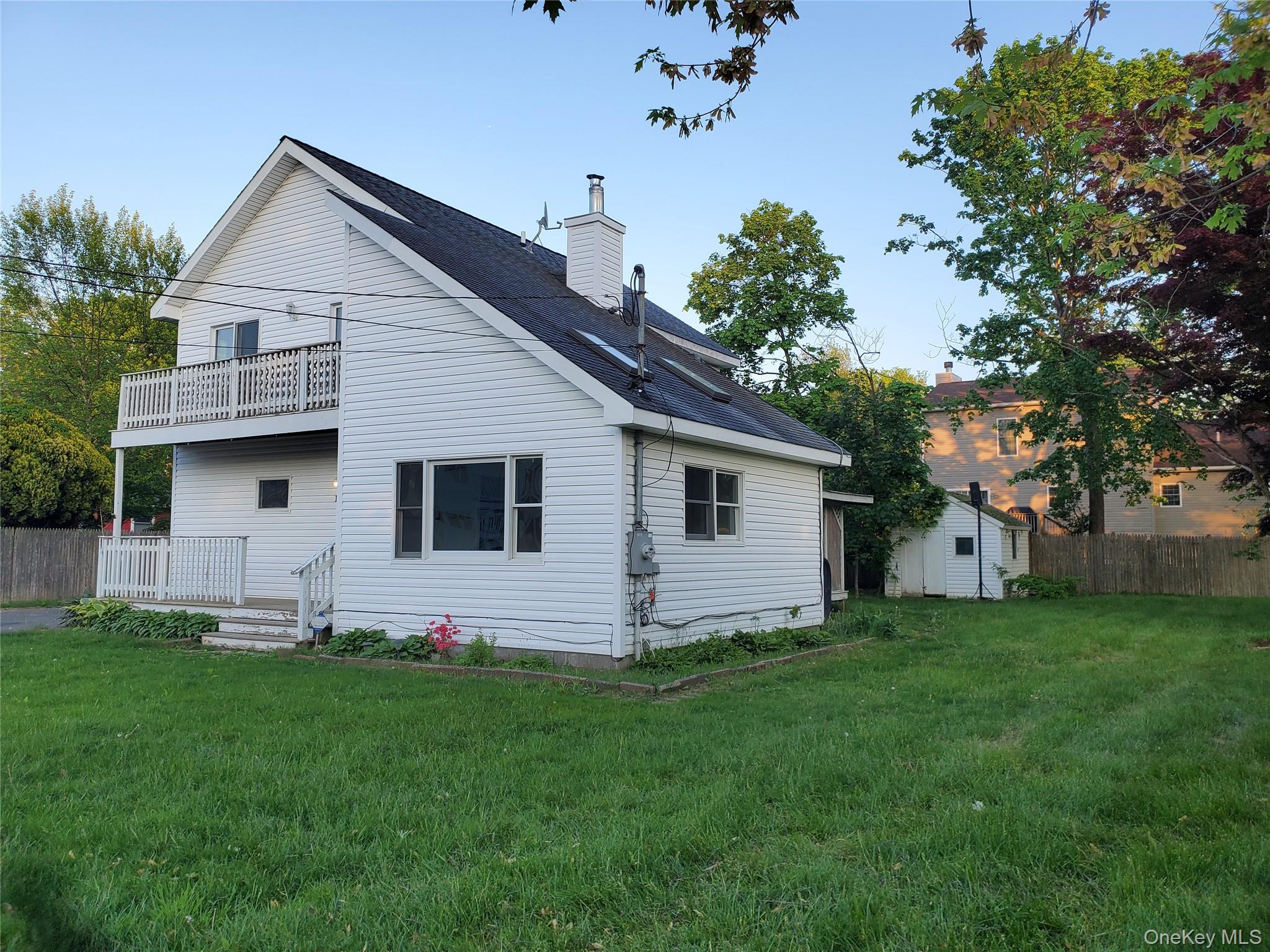 12 Narcissus Road, Mastic Beach