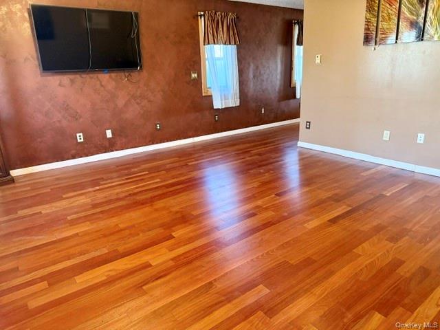 1424 Cross Bay Boulevard — photo 4