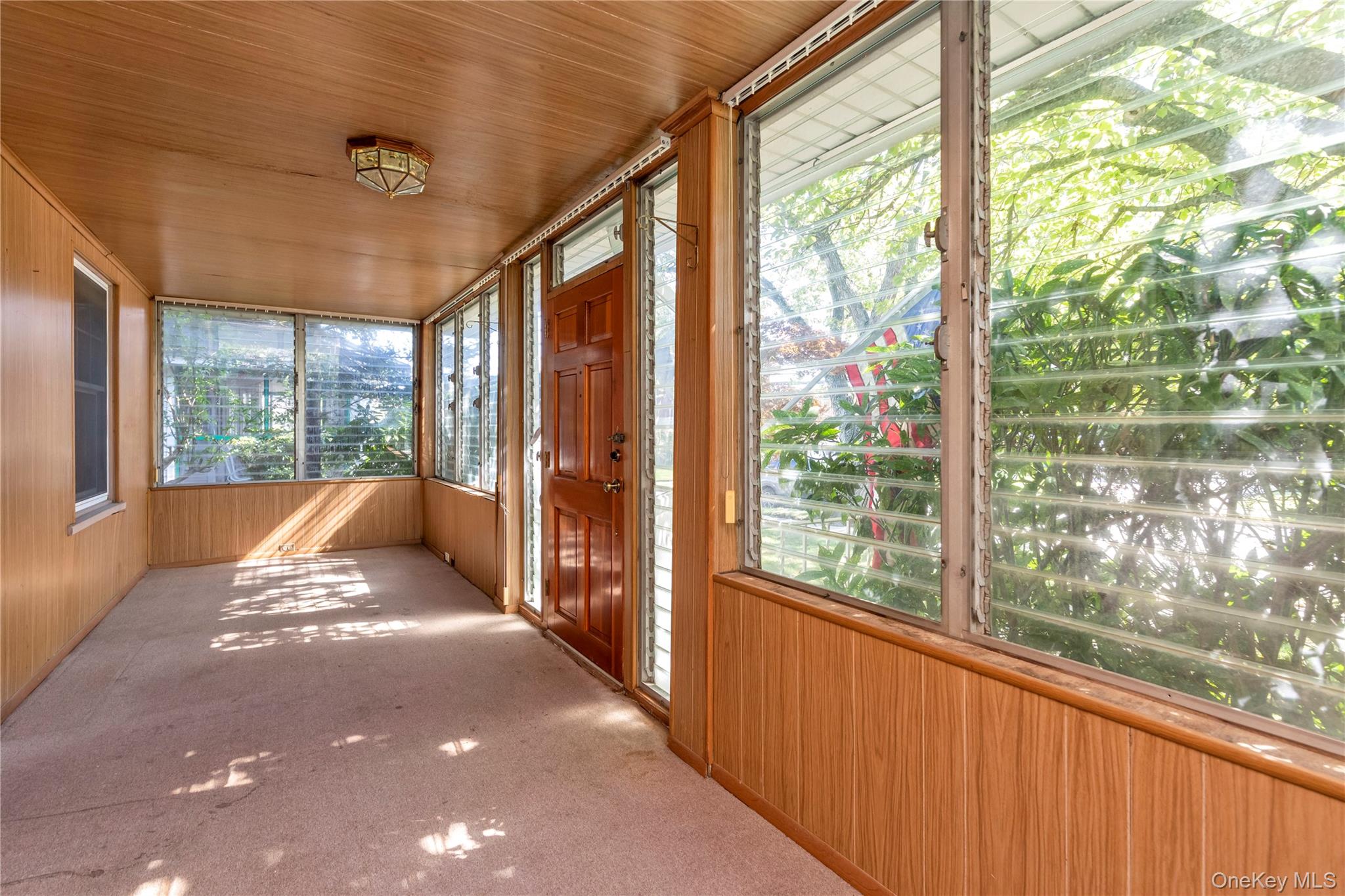 63 Oak Street — photo 17