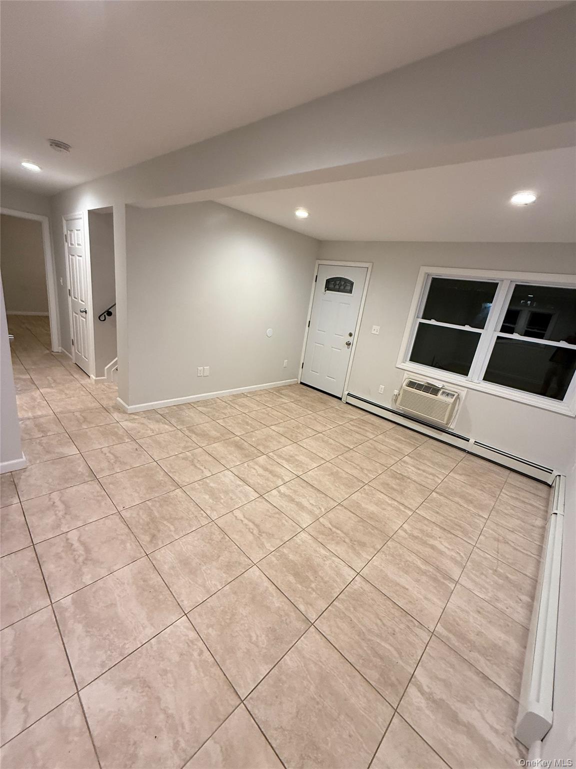 90 Dorchester Road — photo 9