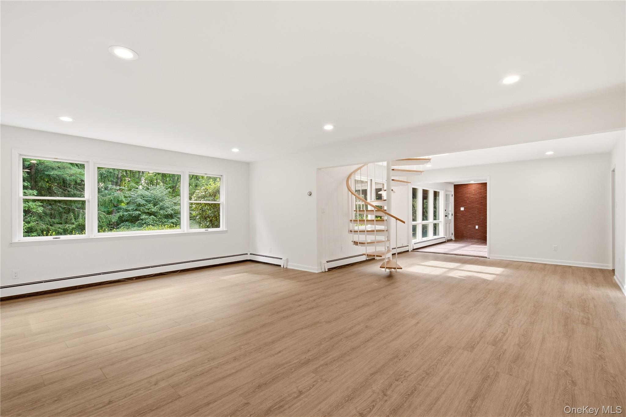 14 Pheasant Hill Lane — photo 32