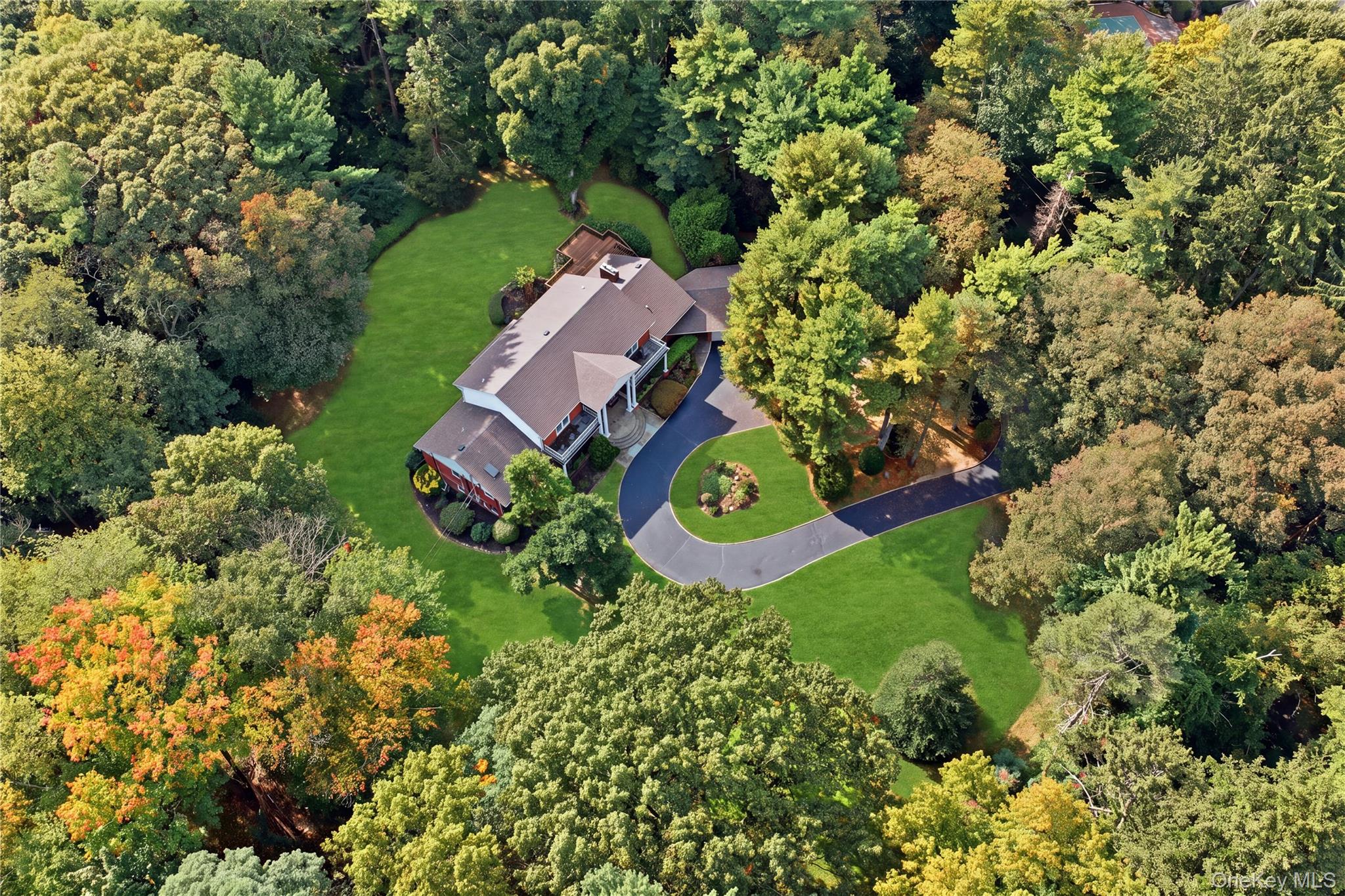 14 Pheasant Hill Lane — photo 4
