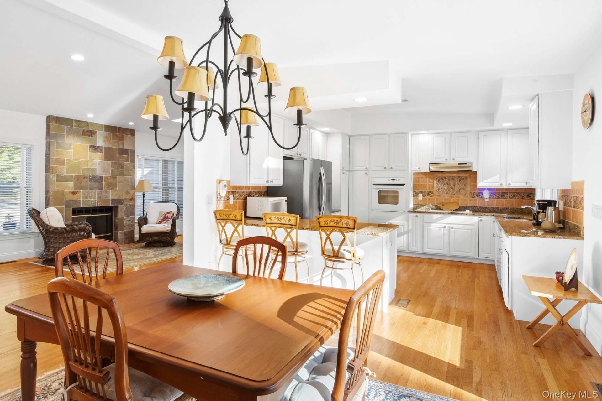 235 Norfolk Drive — photo 4