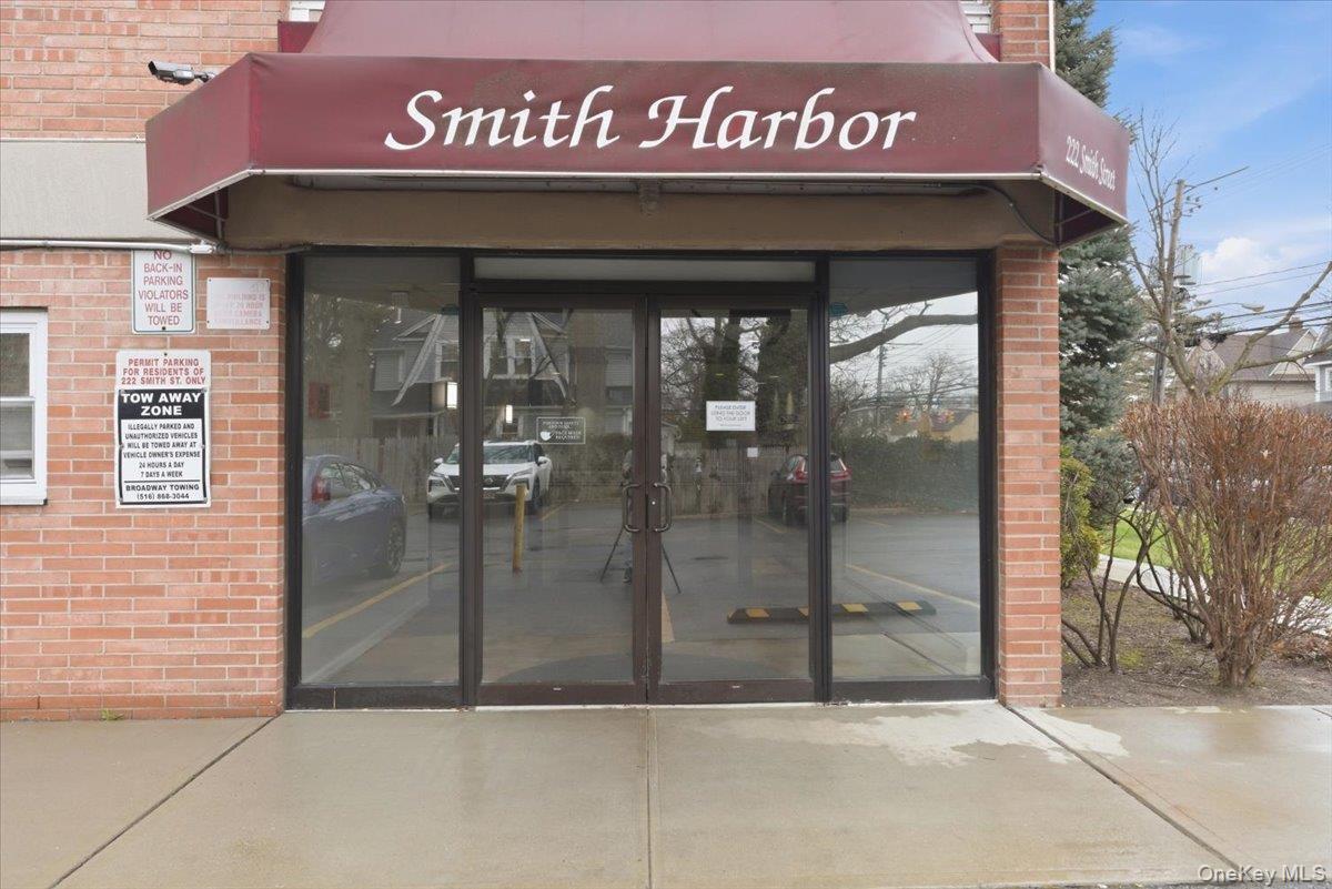 222 Smith Street #2E — photo 2