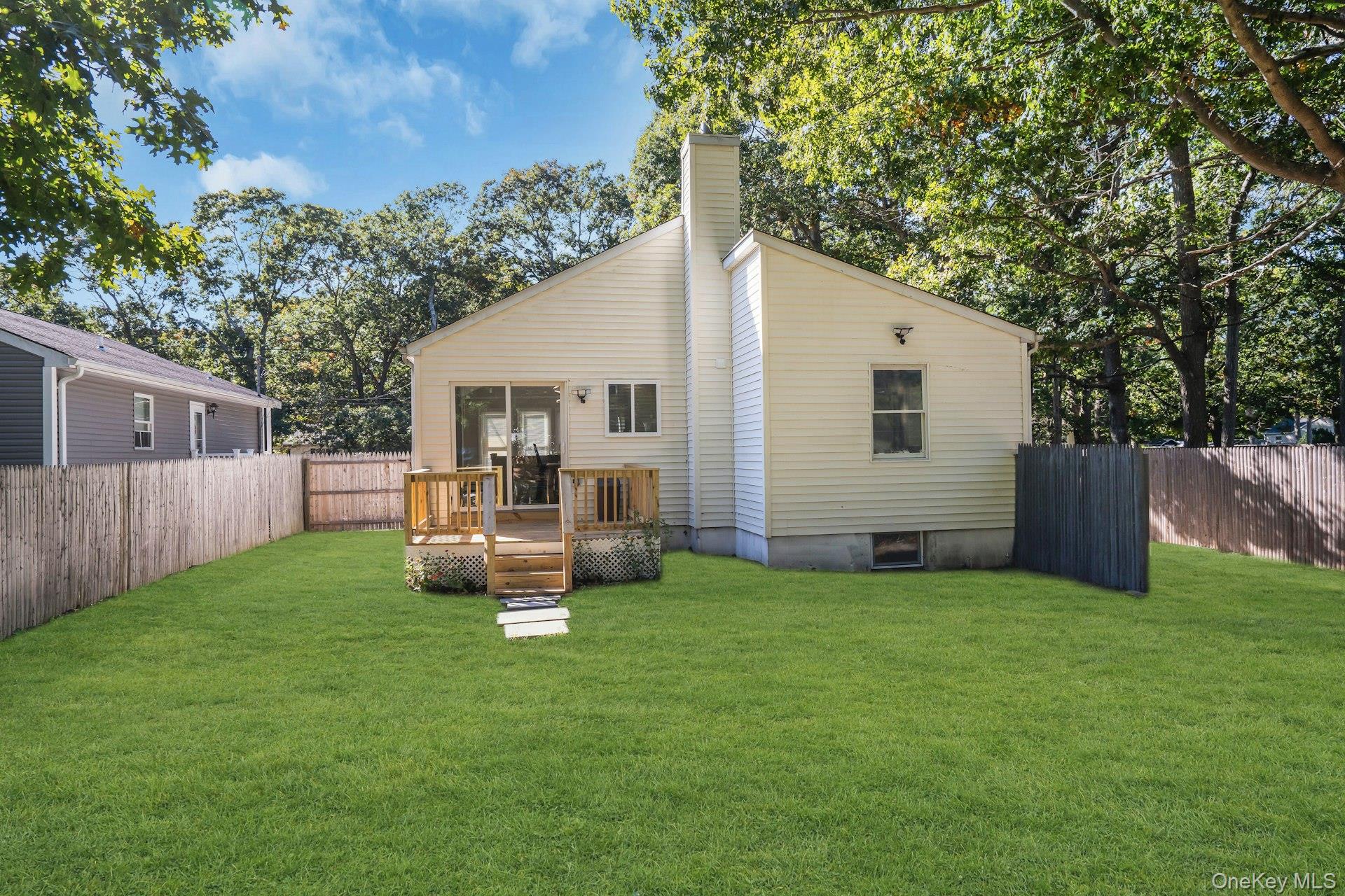 130 Auborn Avenue — photo 43