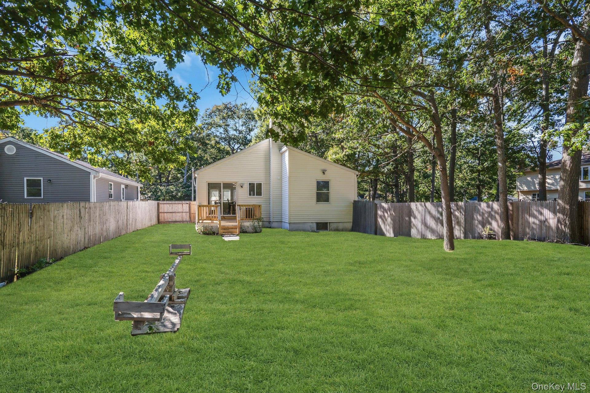 130 Auborn Avenue — photo 44