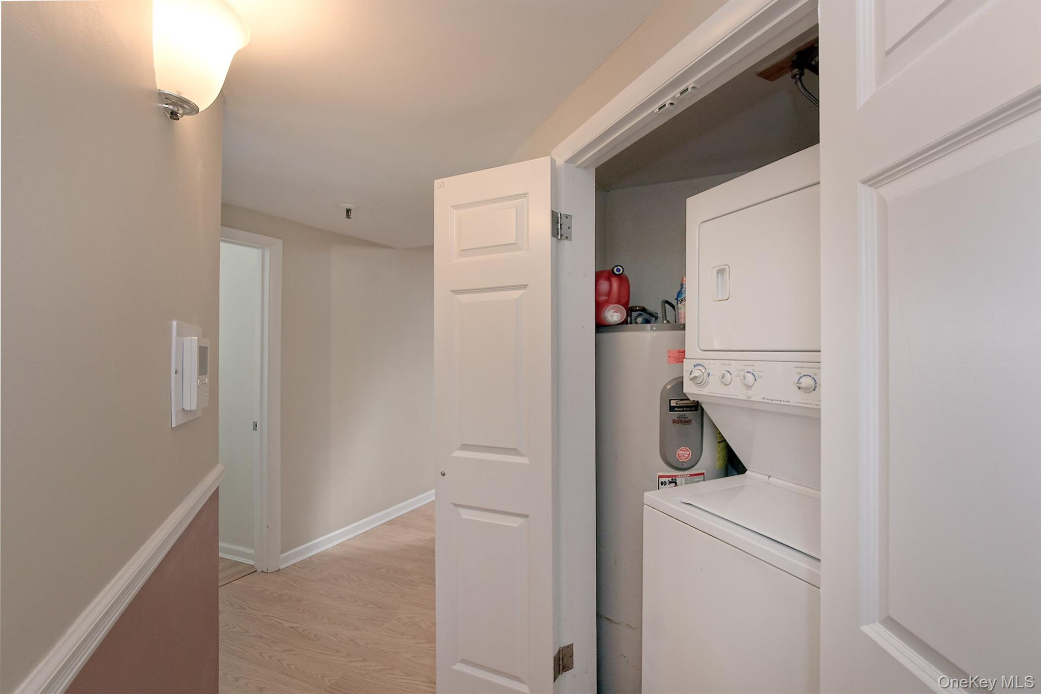 205 Mineola Boulevard #5I — photo 24