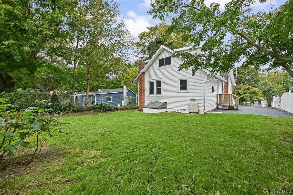 14 Corona Road — photo 31