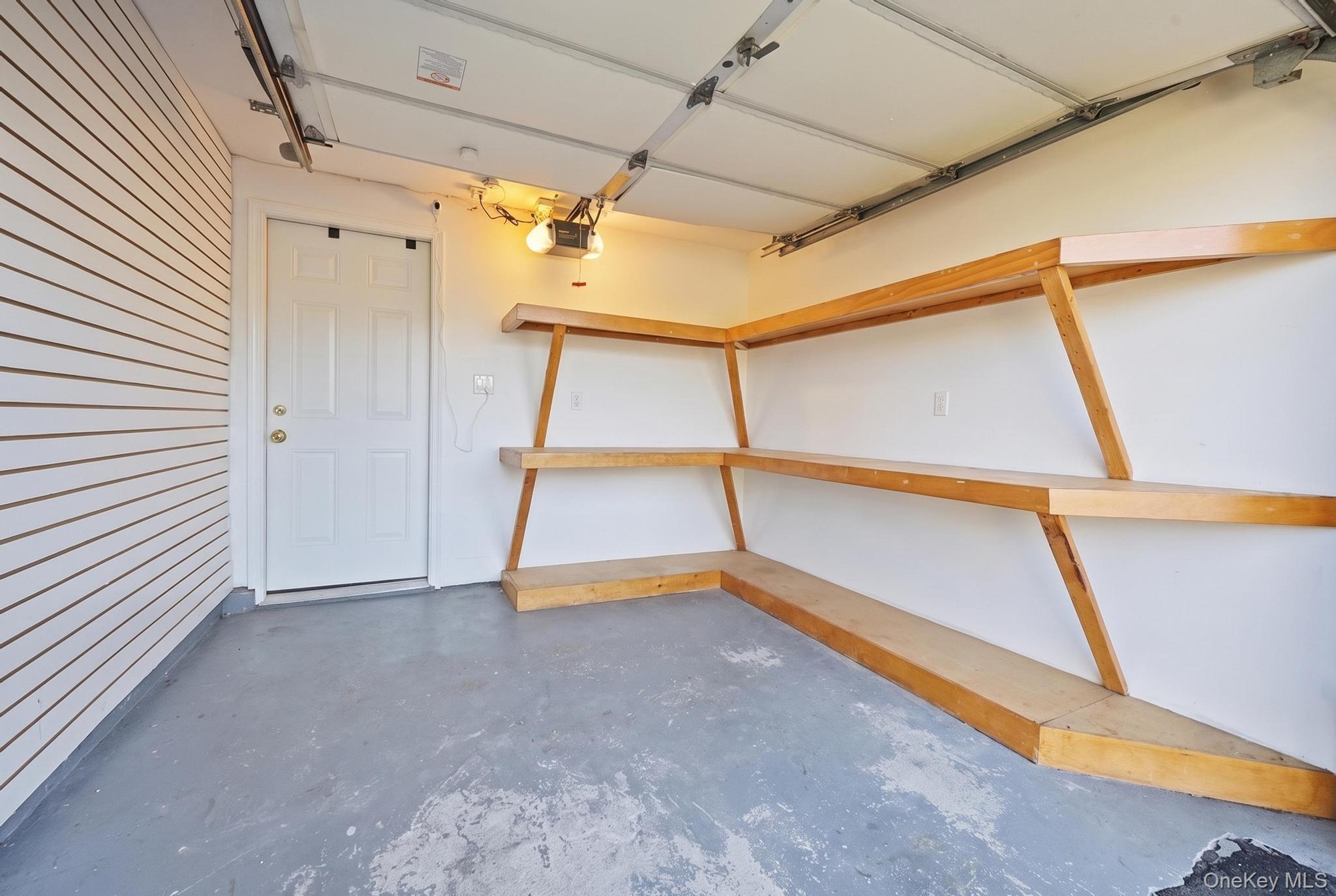 2624 Flower Street — photo 33
