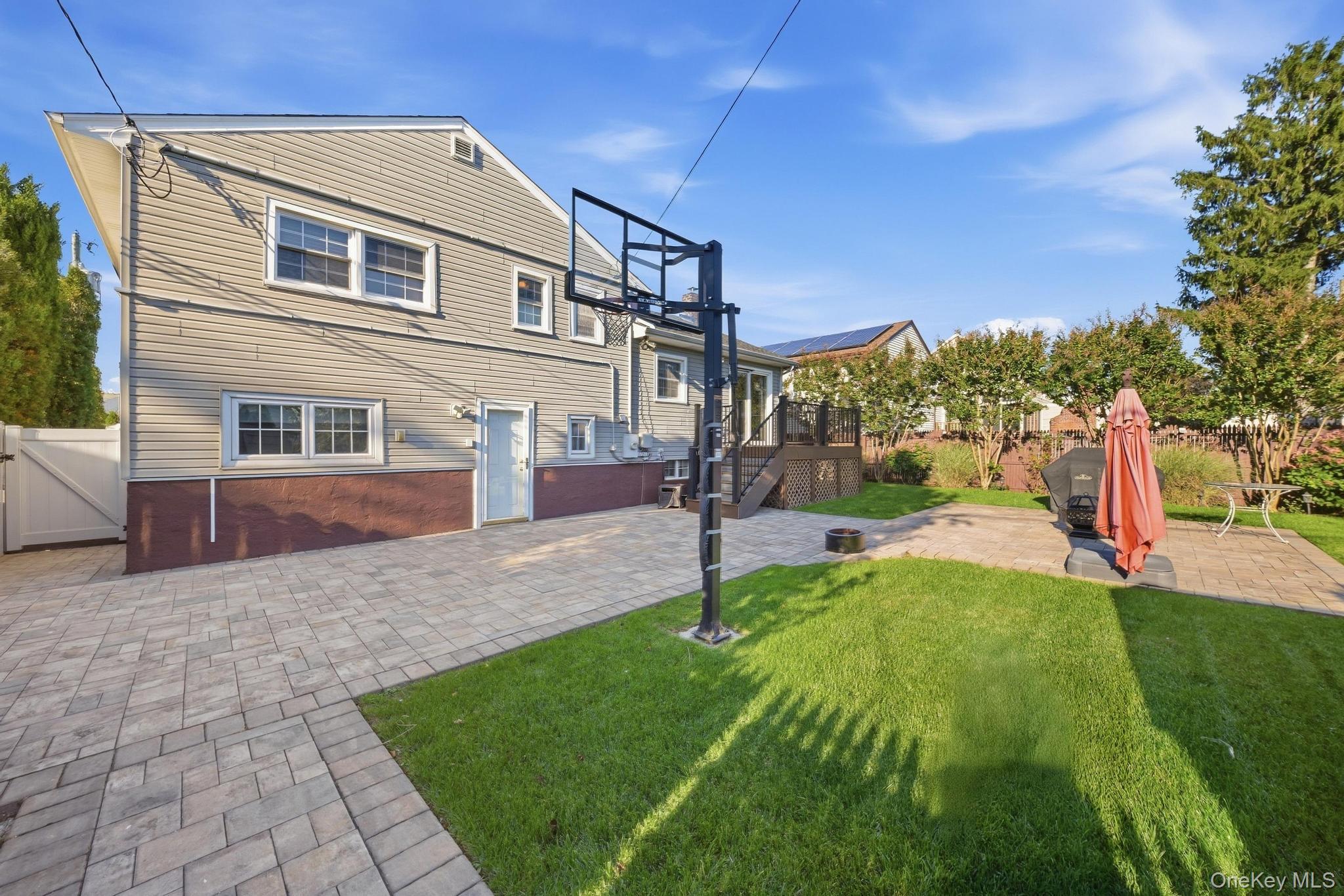 2624 Flower Street — photo 5