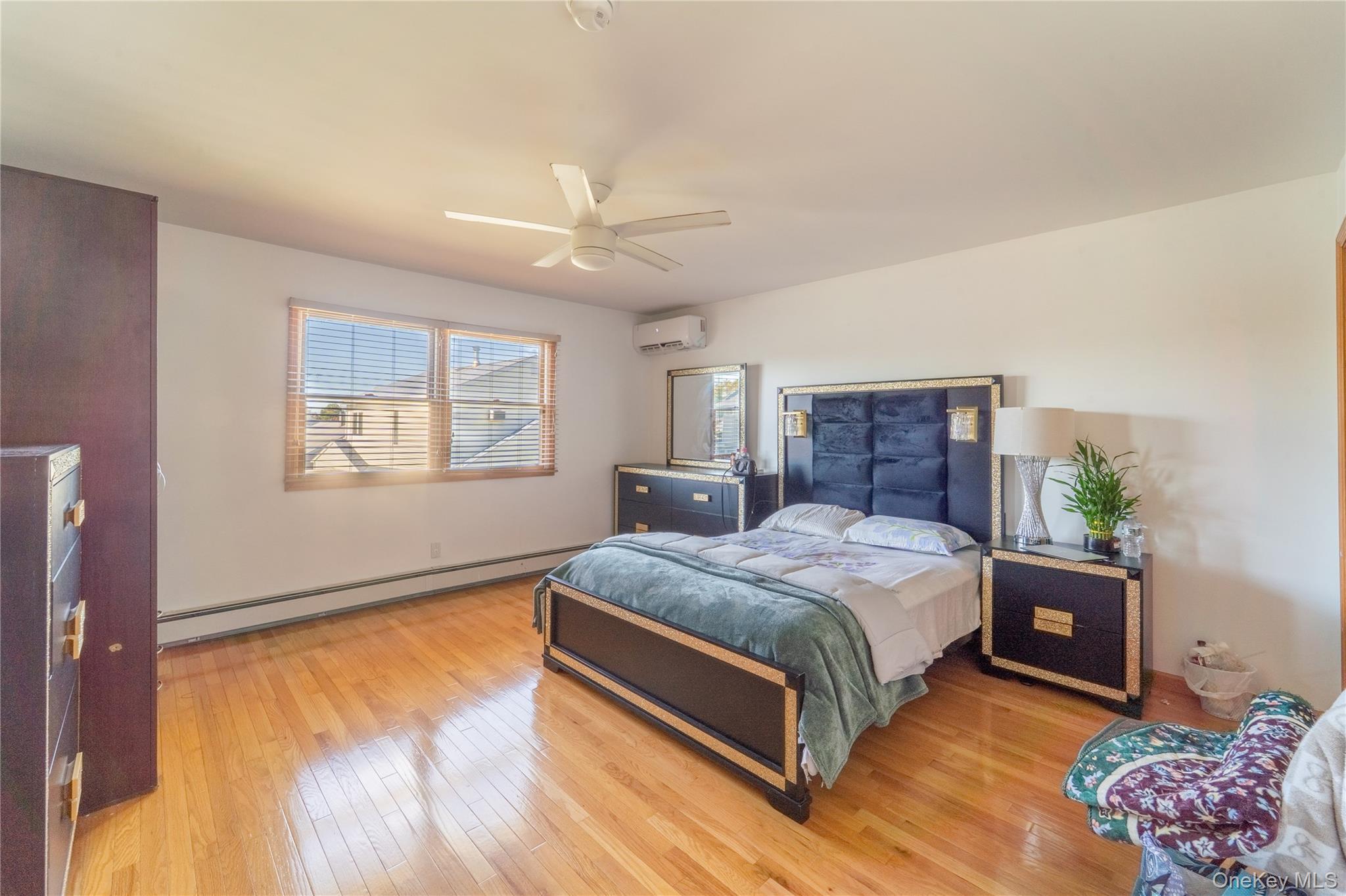 220 Jerusalem Avenue — photo 13