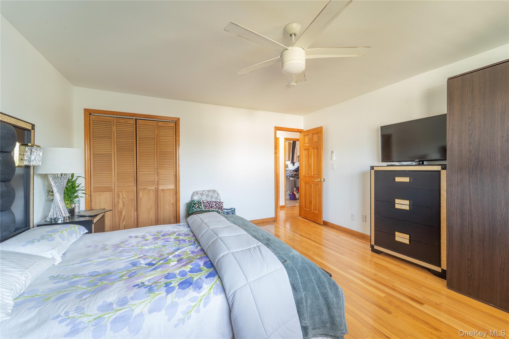 220 Jerusalem Avenue — photo 14