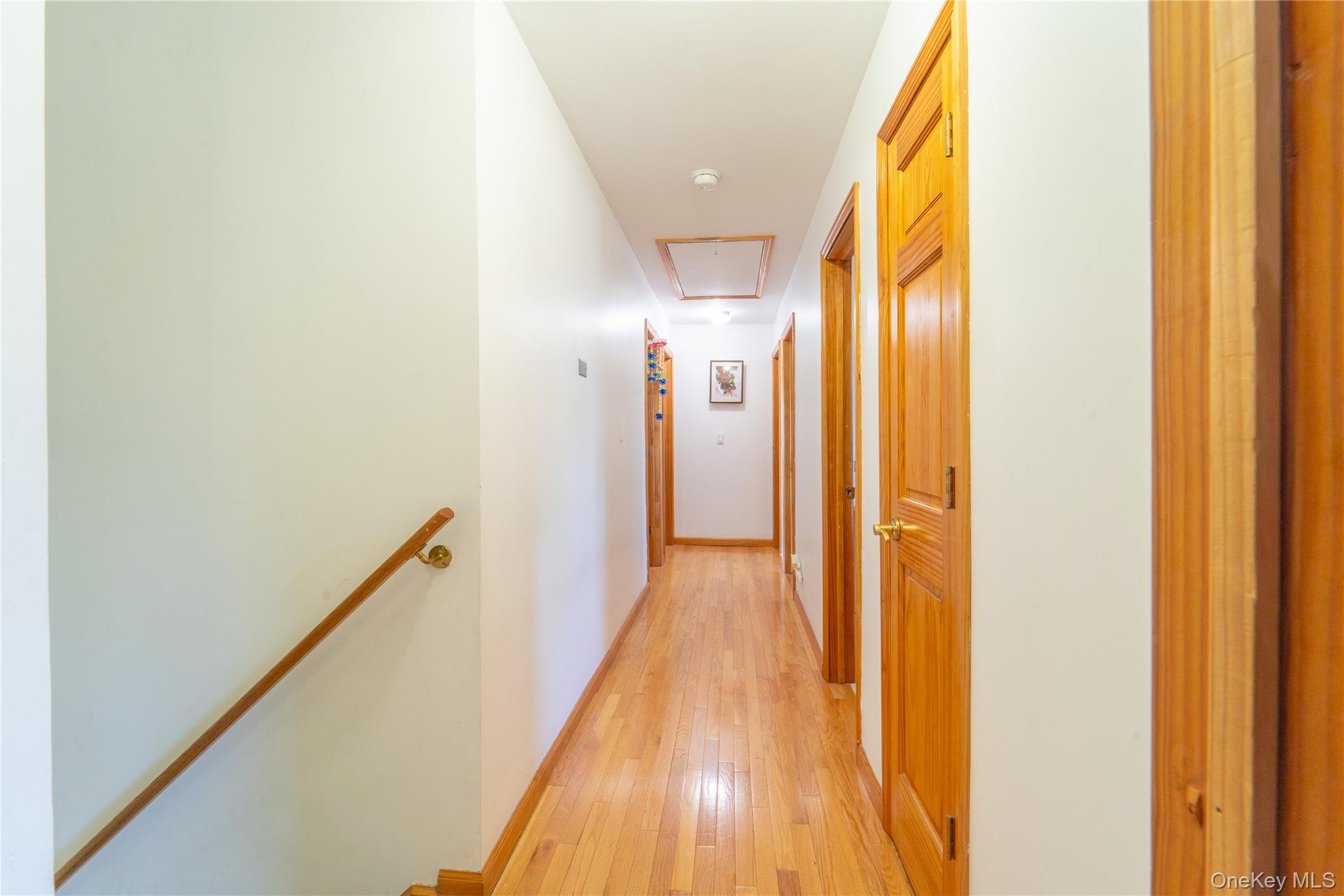 220 Jerusalem Avenue — photo 20