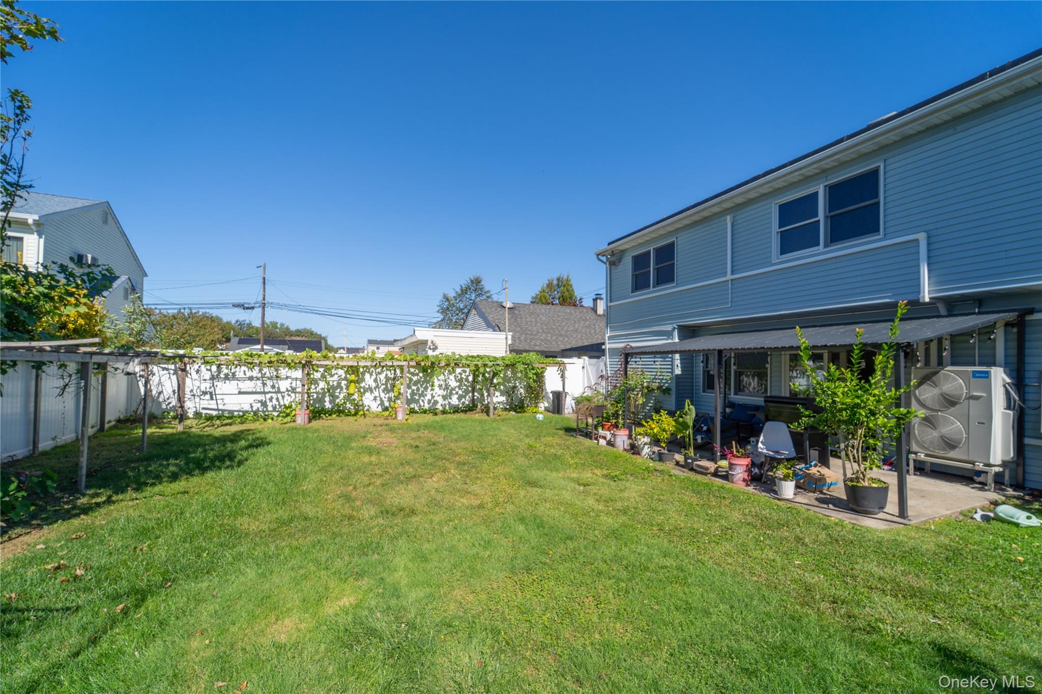 220 Jerusalem Avenue — photo 26