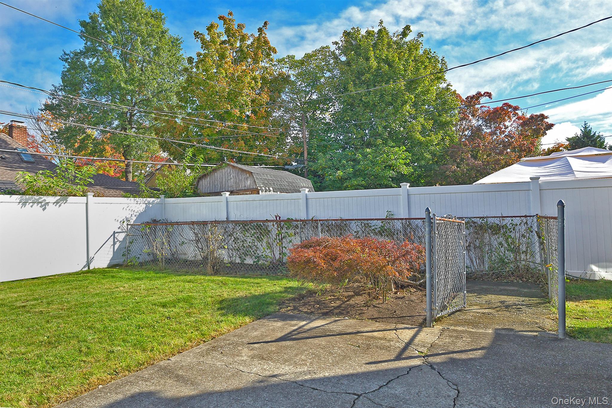 139 Horn Lane — photo 23