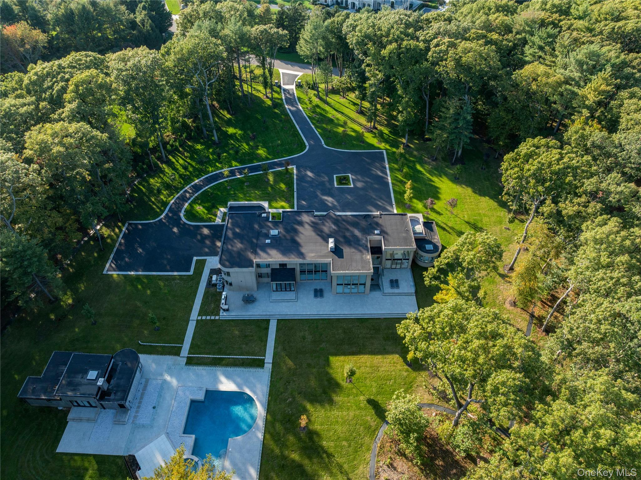 31 Chestnut Hill Drive — photo 3