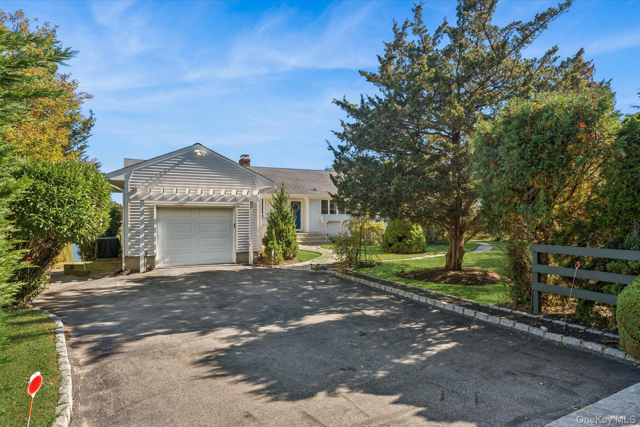 2025 Little Peconic Bay Lane — photo 29