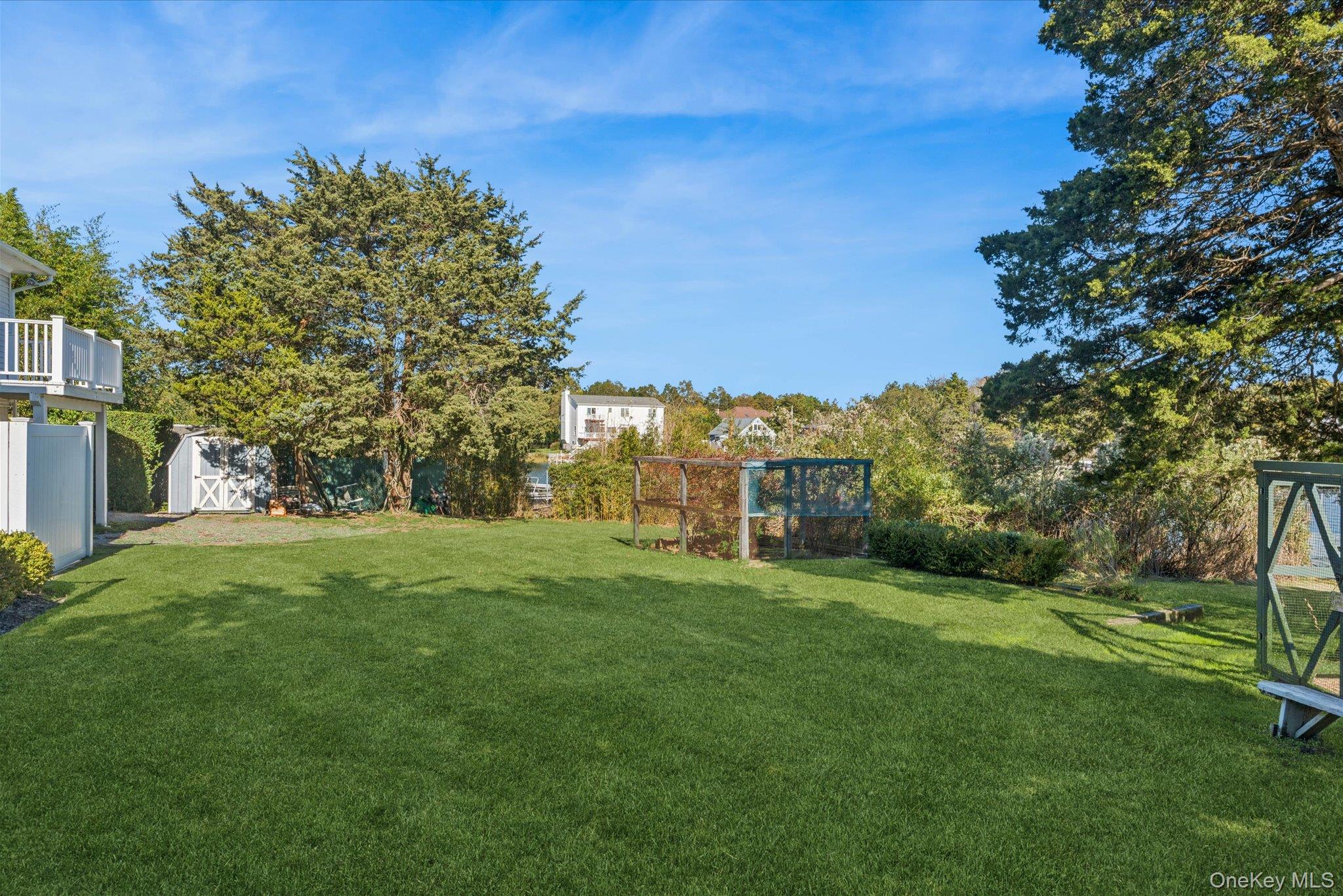 2025 Little Peconic Bay Lane — photo 34