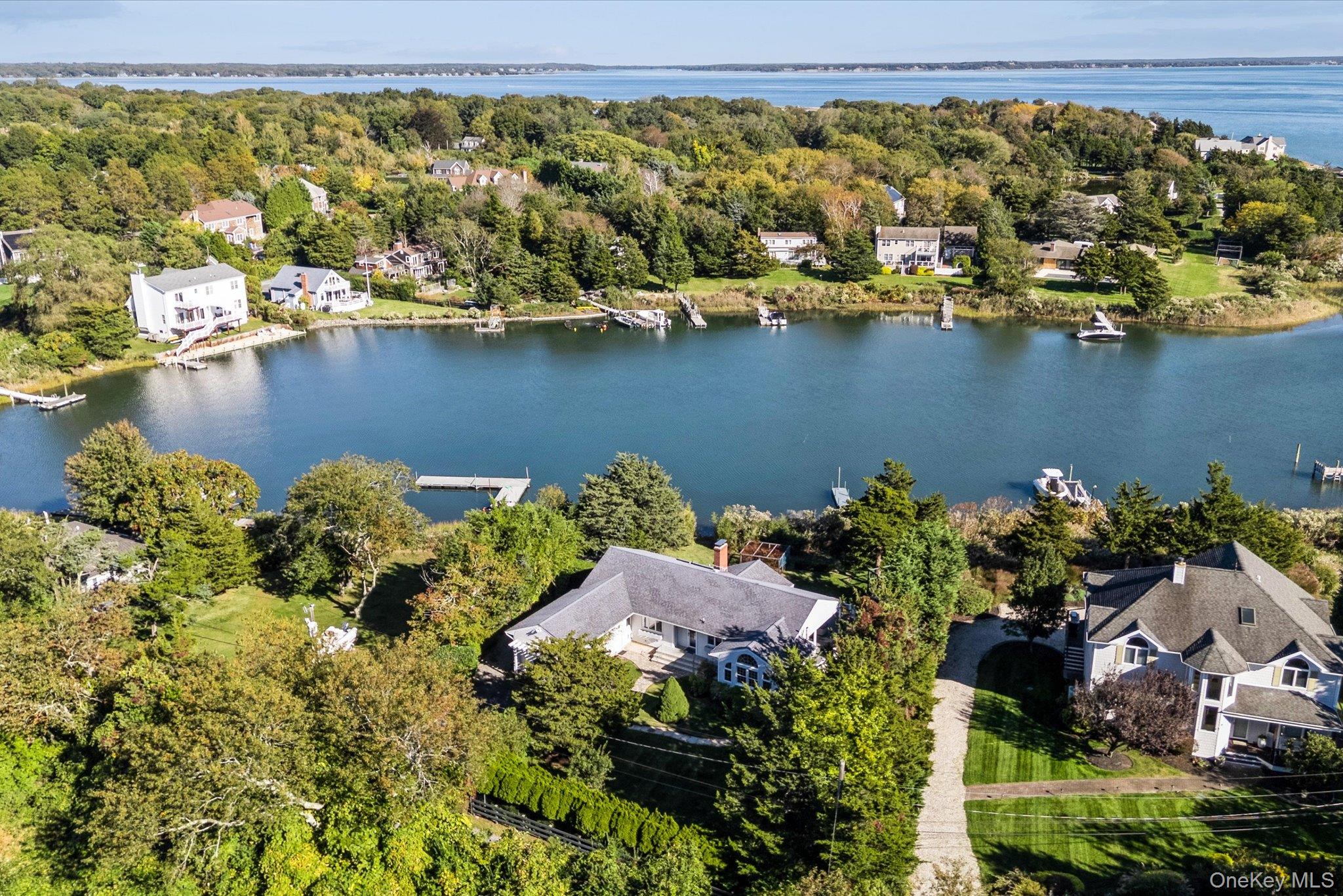 2025 Little Peconic Bay Lane — photo 42