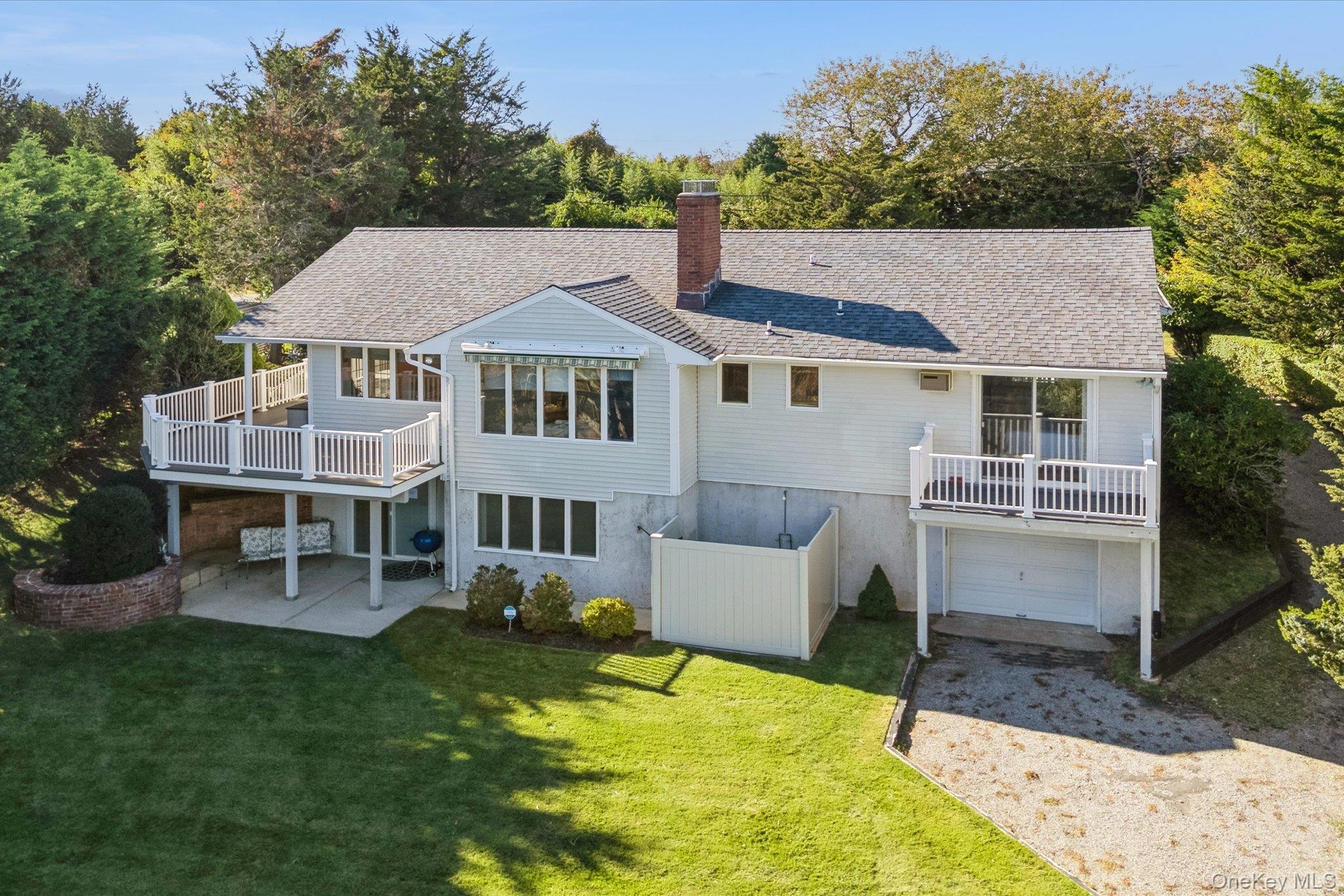 2025 Little Peconic Bay Lane — photo 43