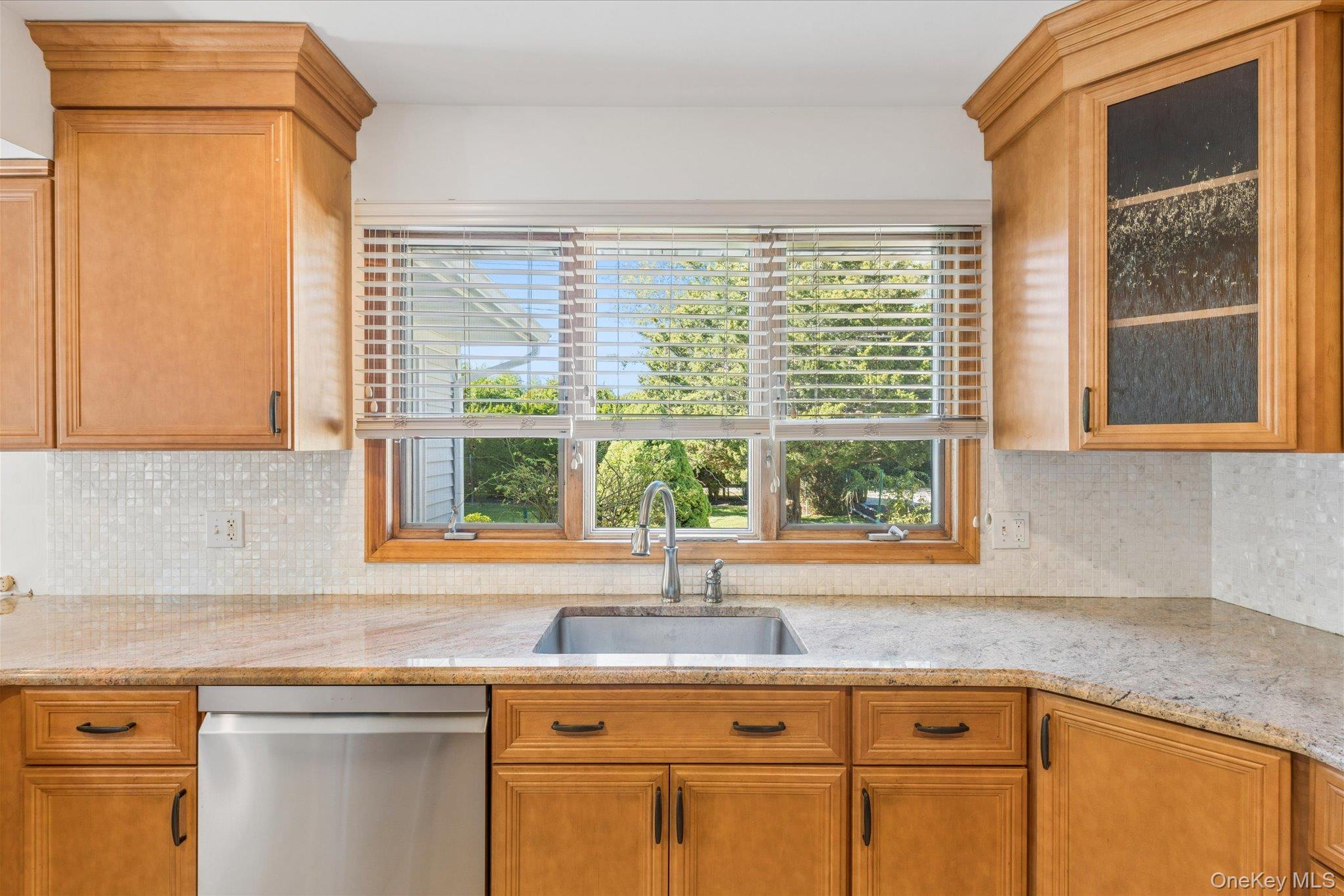 2025 Little Peconic Bay Lane — photo 8