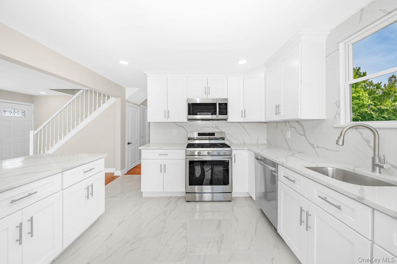 61 Parkway Boulevard — photo 17