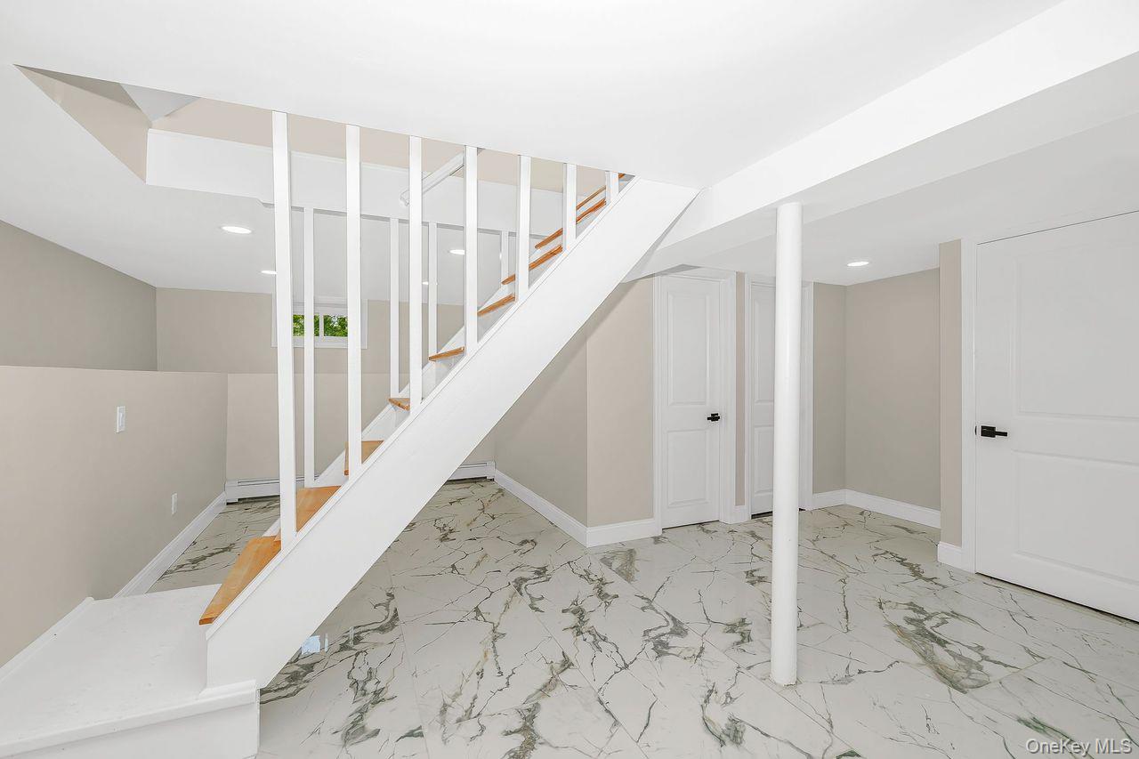 61 Parkway Boulevard — photo 29