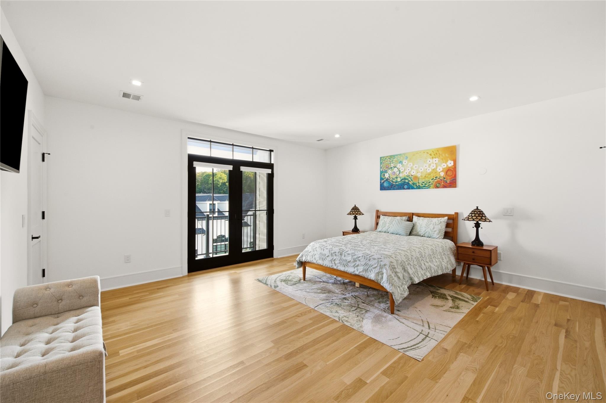 10 Three Ponds Lane — photo 19