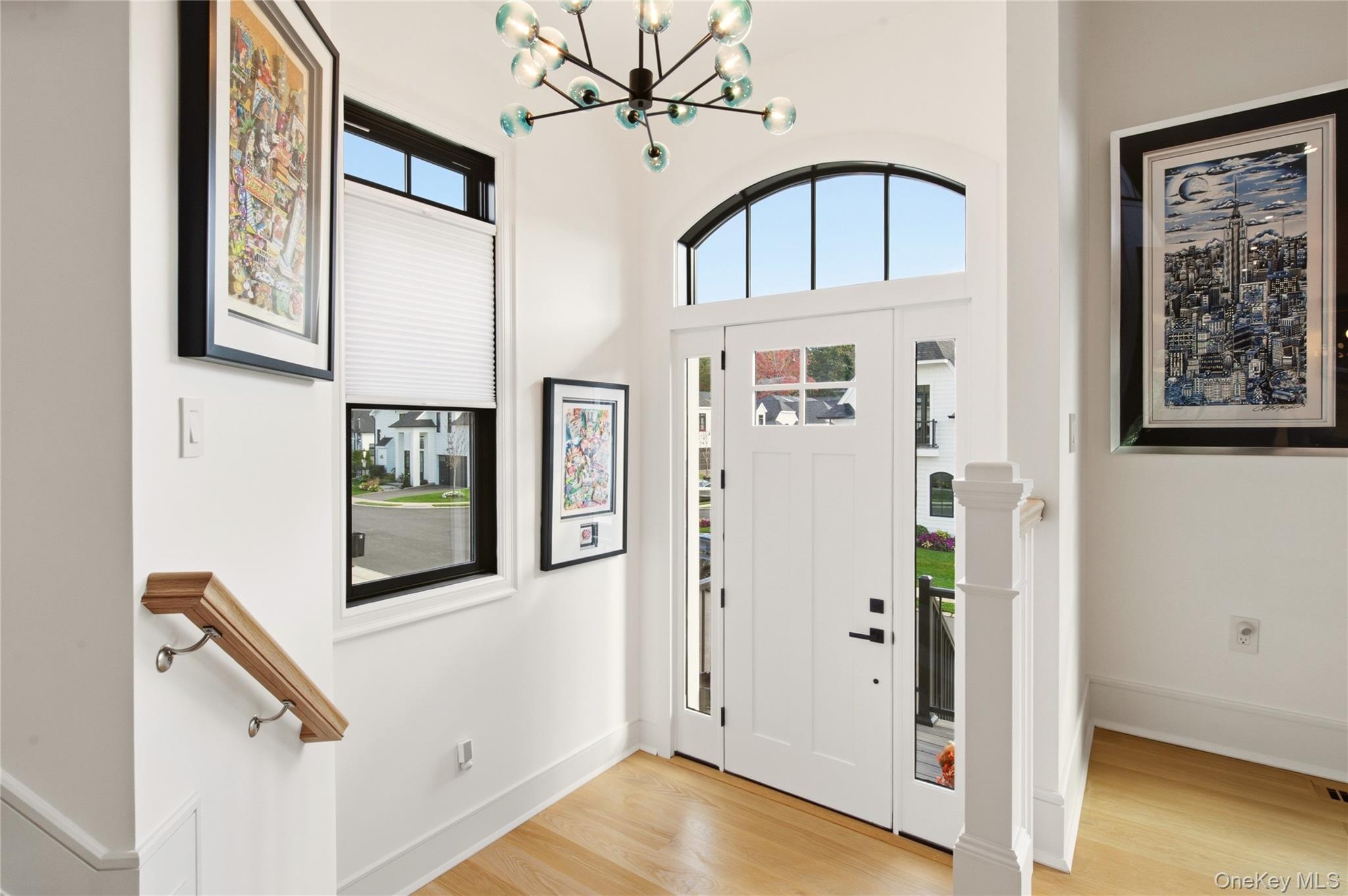 10 Three Ponds Lane — photo 3
