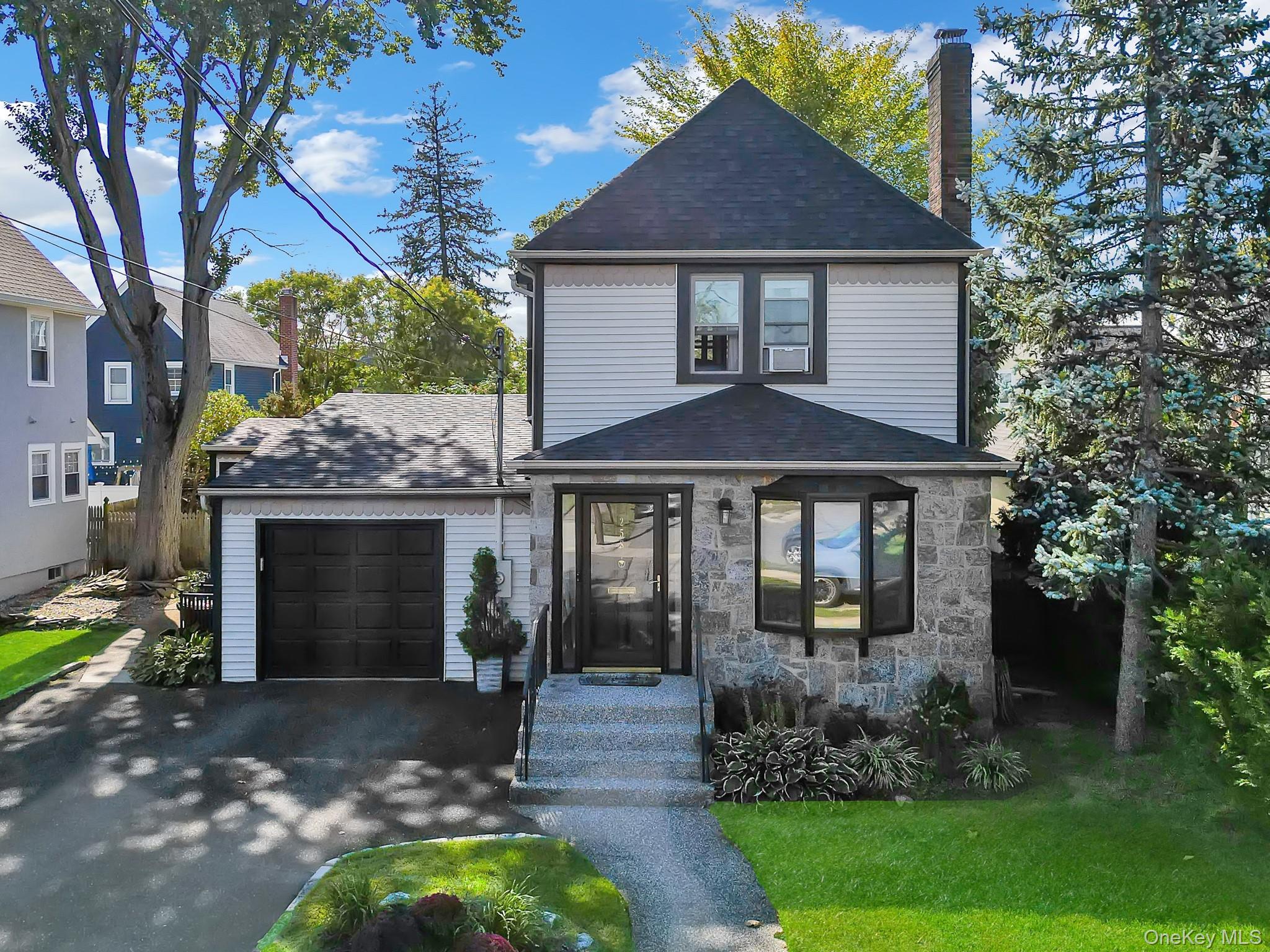 258 Rider Avenue — photo 33