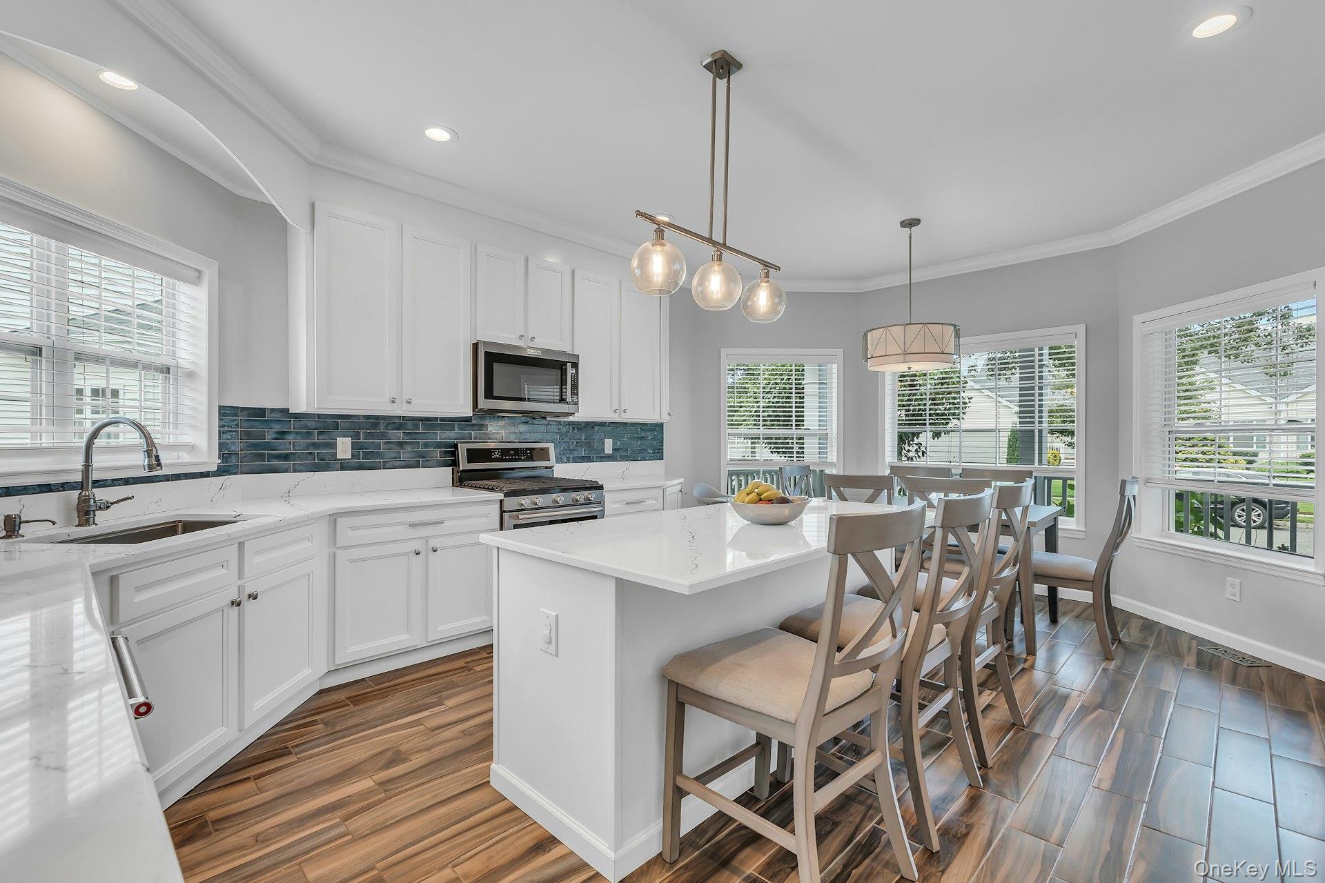 140 Rivendell Court — photo 12