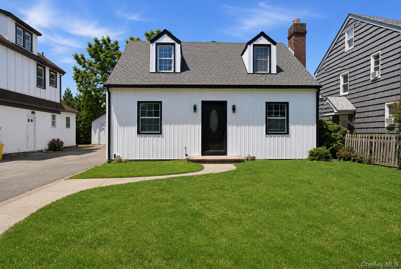 48 Flower Street — photo 2