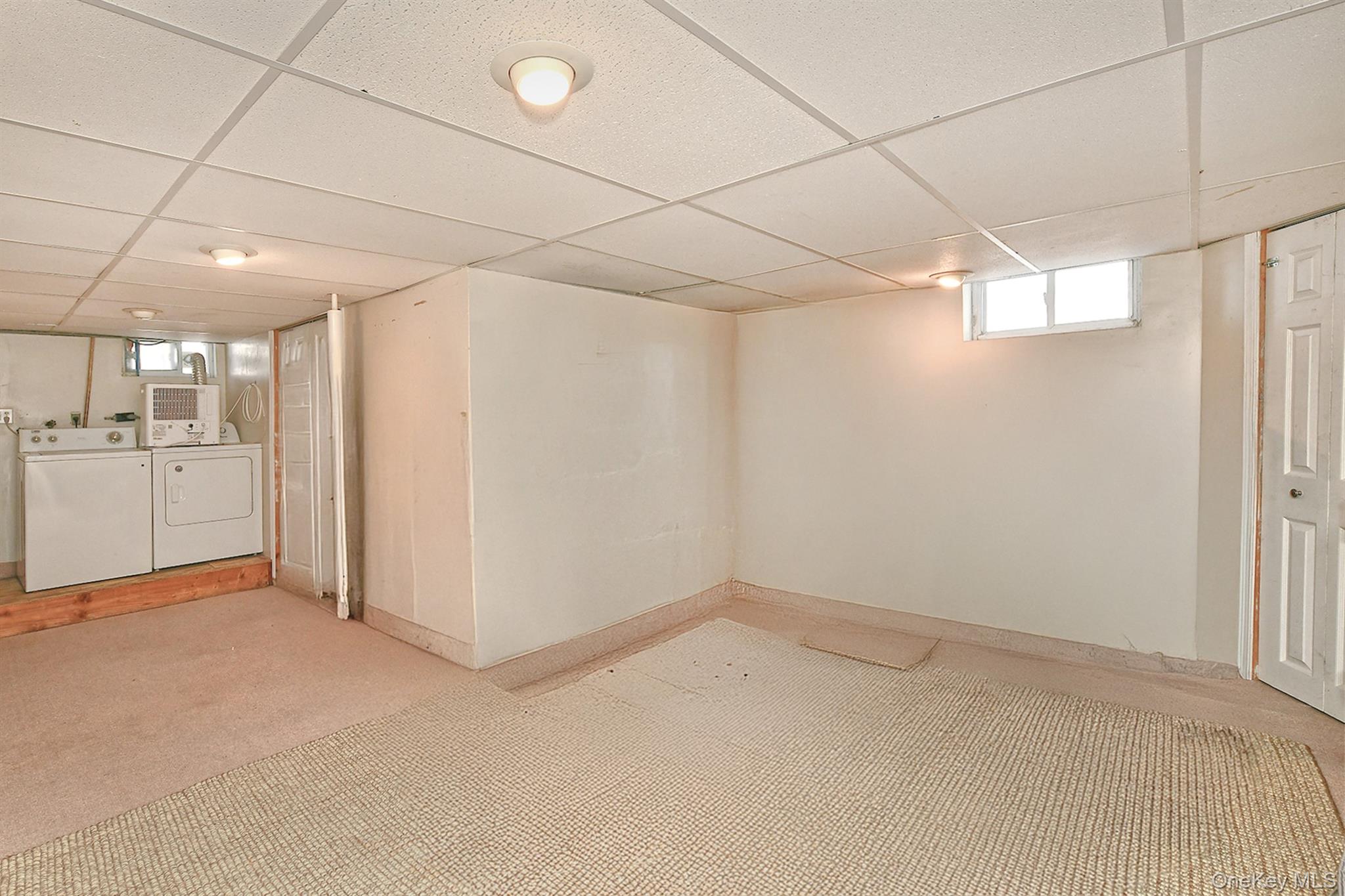 2086 Washington Avenue — photo 12
