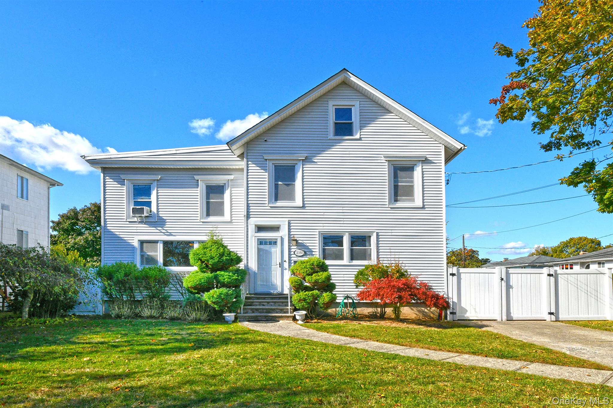 2086 Washington Avenue, Seaford