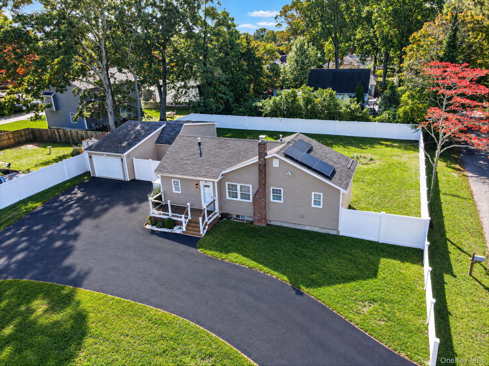 207 Laurelton Drive — photo 21